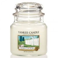 Świeca średnia Yankee Candle Clean Cotton